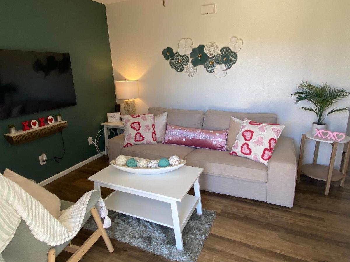 Contemporary 2-Bedroom Rental Unit Eagle Pass Ngoại thất bức ảnh